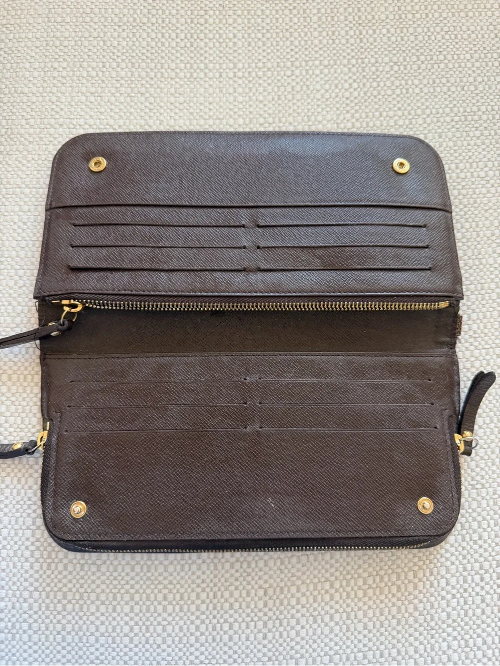 Louis Vuitton Damier Ébène Zippy Wallet